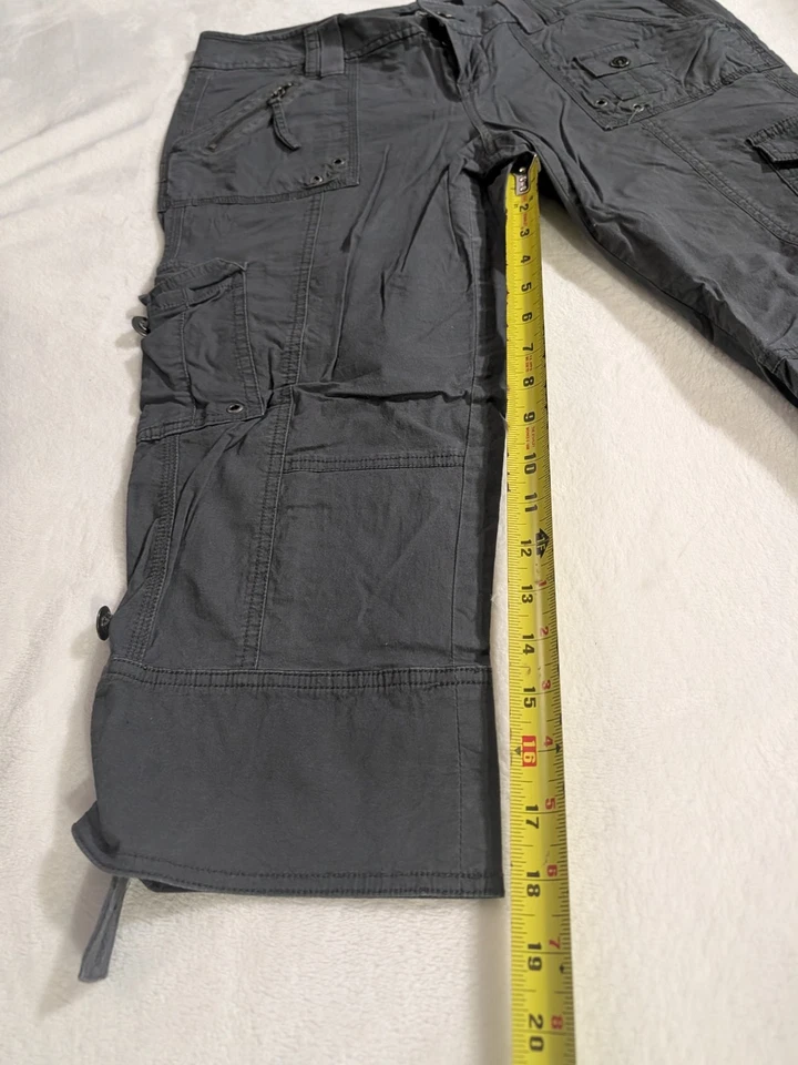 Apt. 9 Pantalones capri cargo gris claro oscuro para mujer, talla 10 Foto 3 de 4