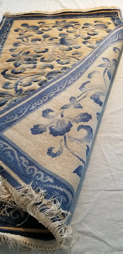 Alfombras de seda anudadas a mano Foto 4 de 4