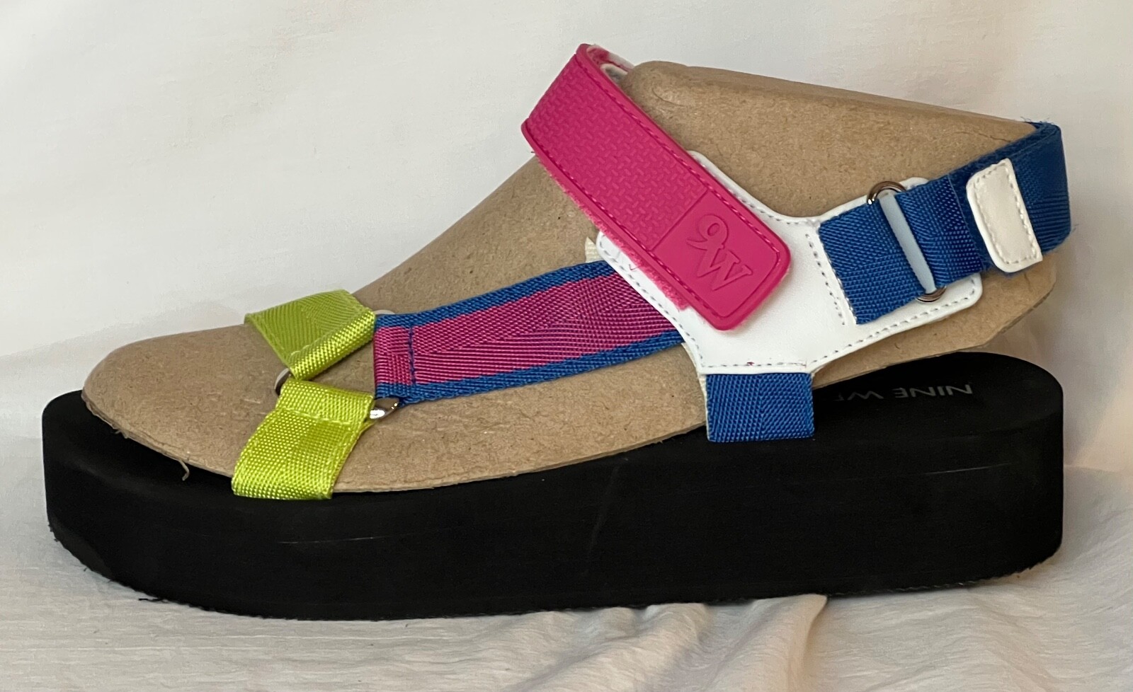 Nine West strappy sandal Women's size 7 Multi NEW Flat