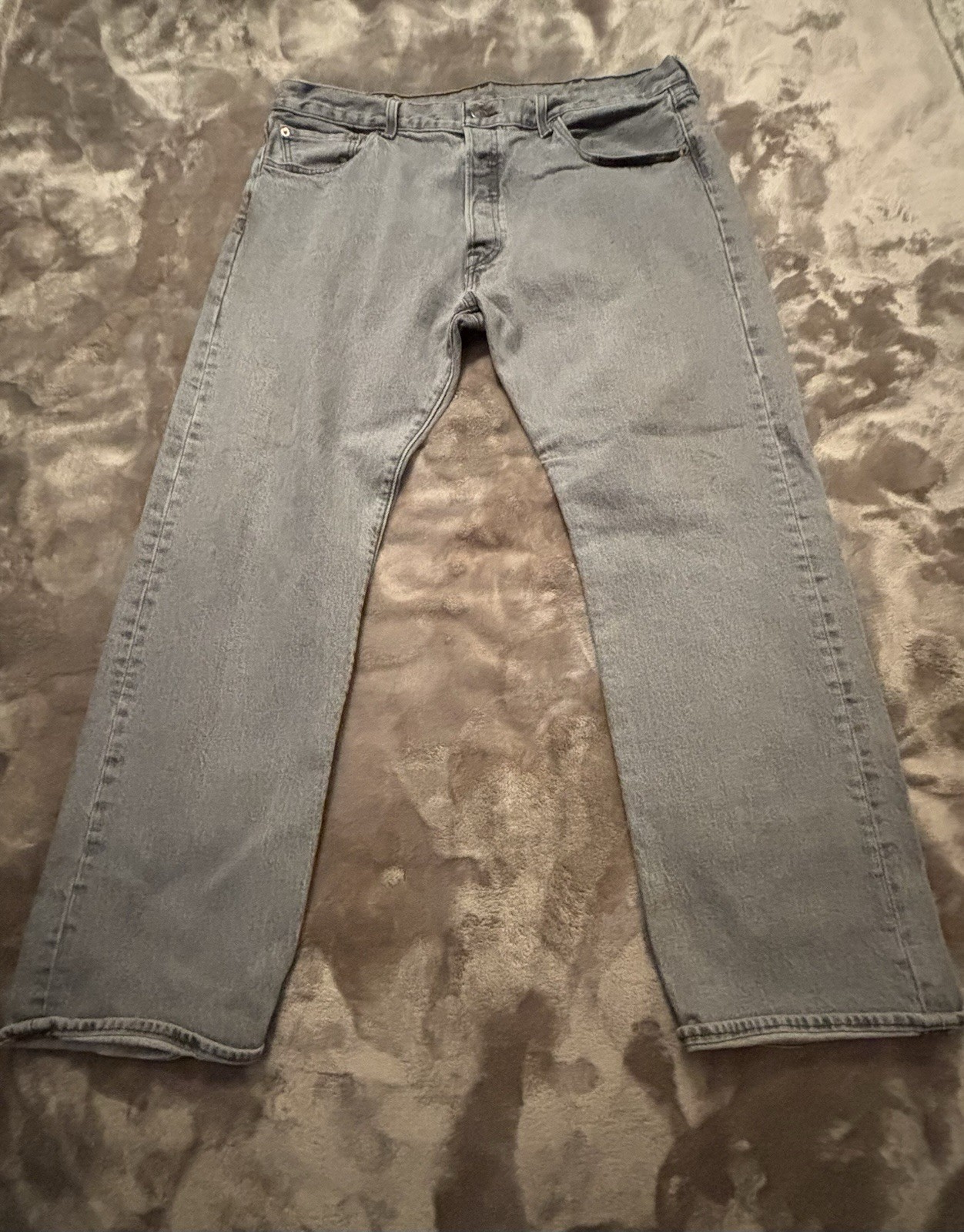 Levi's Jeans Men’s Size 38 Light Gray 501 Button Fly Relaxed Fit Jeans