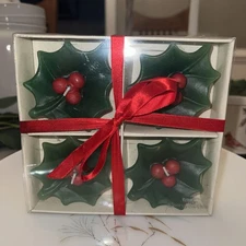 Set of 4 Floating Holiday Votive Candles Christmas Holly & Berries Vintage 1999