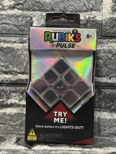 Rubik's Cube Pulse Lights Up Play In The Dark New in Package