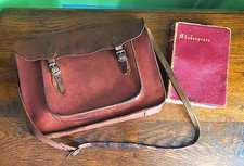 VINTAGE 1950's BROWN LEATHER CLASSIC SCHOOL SATCHEL SHOULDER STRAP LOVELY WEAR