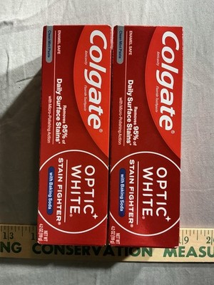 Colgate Optic White Stain Fighter Toothpaste Clean Mint 4.2 oz 2-Pack Whitening