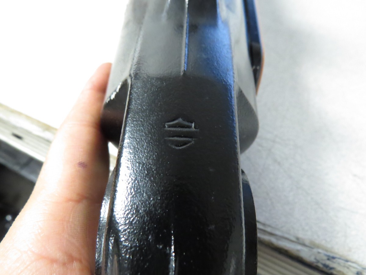 Harley Davidson OEM Right Lower Fork Slider 14-23 Touring Harley Davidson OEM Right Lower Fork Slider 14-23 Touring