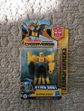 BUMBLEBEE STING SHOT Hasbro Transformers Cyberverse Scout Class