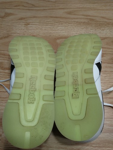 Reebok Running Sneakers Bright Green And White With Ortholite Mens Size 10.5 - Picture 12 of 12