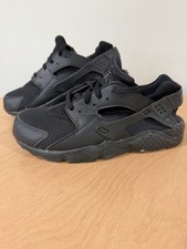 NIKE AIR HUARACHE RUN GS "TRIPLE BLACK" Size 2.5Y Women s 4 Black
