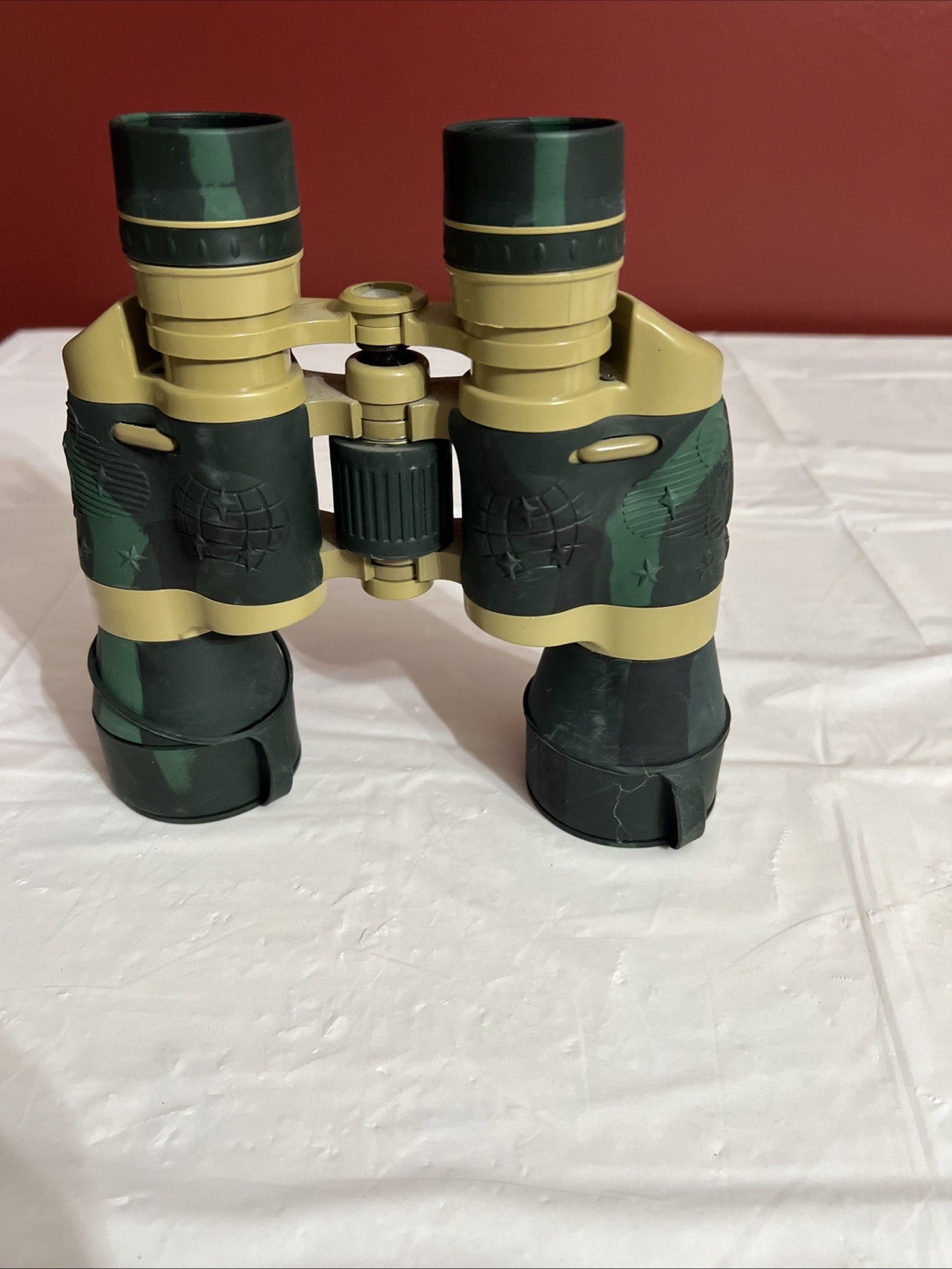 Binoculars & Lg. Eye Covers. Camo.