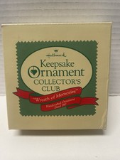  Hallmark Keepsake Thomas Kinkade Victorian Christmas Movable Ornament 2004