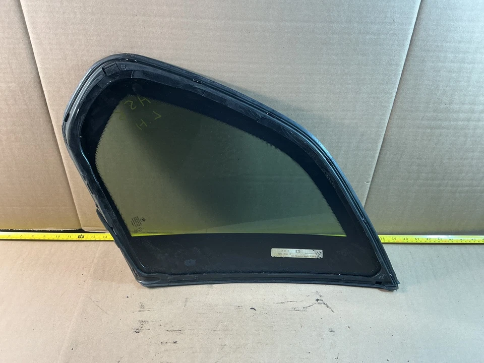 Оригинальное заднее левое стекло со стороны водителя для BMW X5 2007-2013 годов выпуска с отделочным молдингом - Изображение 4 из 4