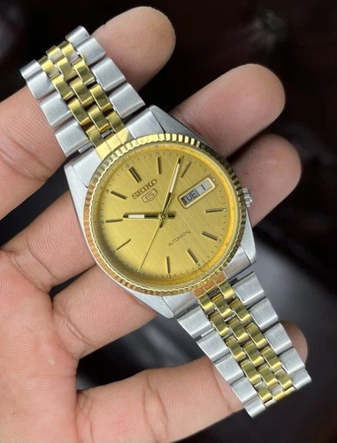 Vintage Seiko 5 7009-3111 Automatic Two Tone Day/Date Mens