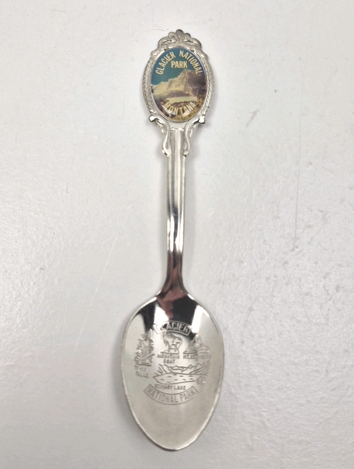 Vtg Lot Of 15 Souvenir Collector Spoons NATIONAL PARKS Unused Starter Set