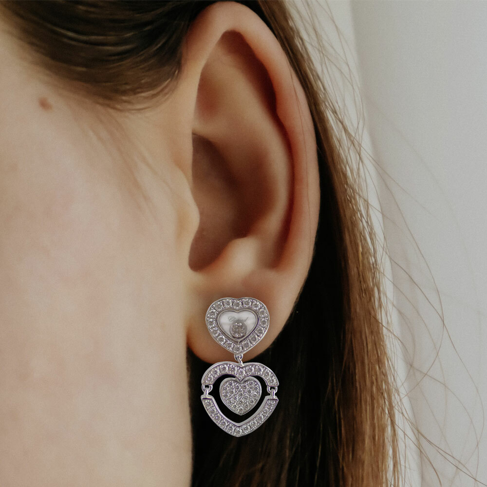 Boucles D'oreilles CHOPARD Happy Amor - Cœur En Or Blanc Et Diamant - Occasion