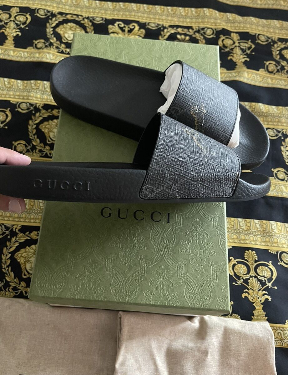 NEW AUTHENTIC GUCCI GG Supreme Tiger Print Black Slides NEW AUTHENTIC GUCCI GG Supreme Tiger Print Black Slides