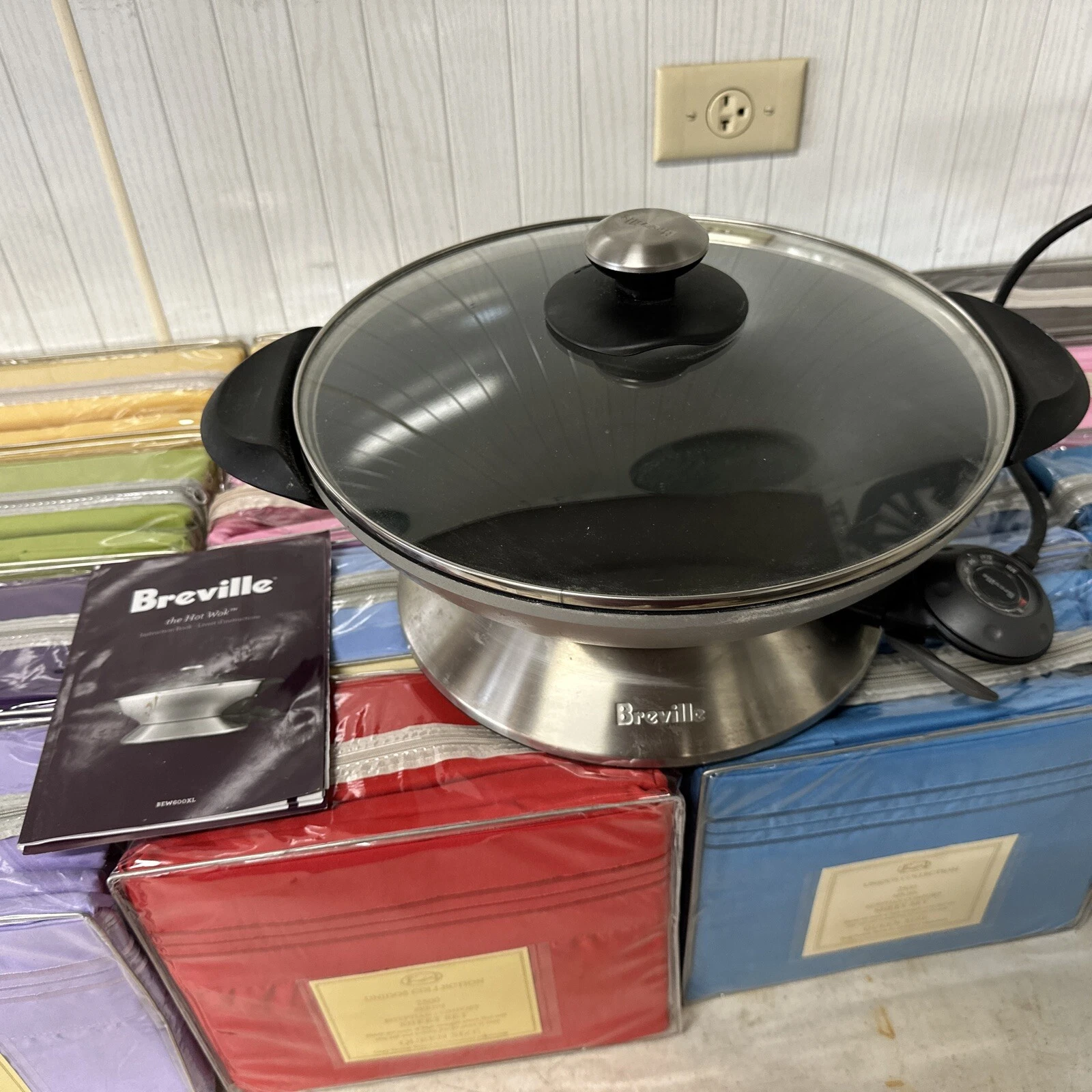 BREVILLE THE HOT WOK PRO ELECTRIC APPLIANCE 15" DIAMETER BOWL GUC