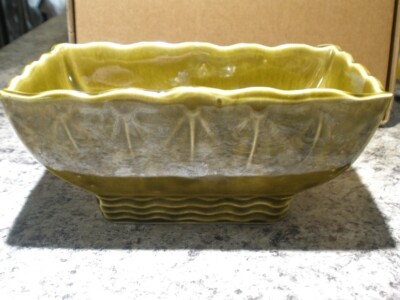mccoy olivegreen planter pot no chips but there is some crazing see in photos