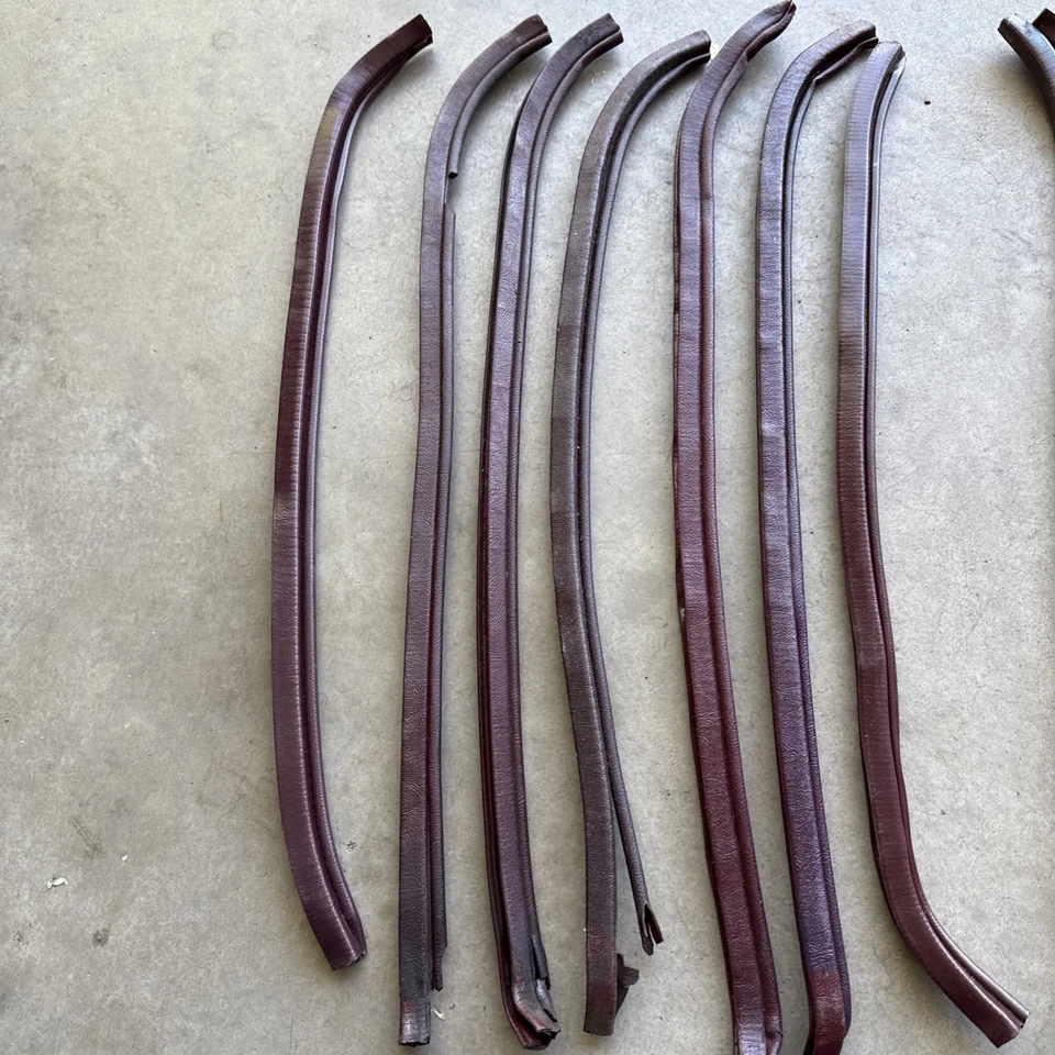 1964 1965 Lincoln Continental 4 door center door jam pillar edge cover trim lace - Image 2 of 4