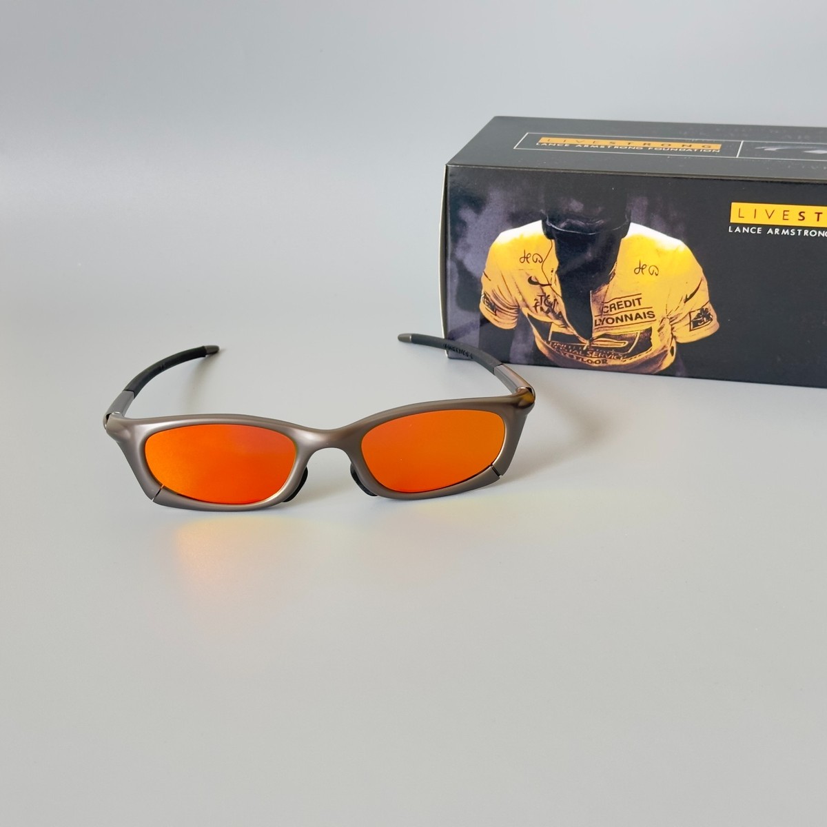 Oakley Mag Four Magnesium Four Grey Frame Ruby Iridium Lens