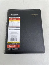 2025-2026 AT-A-GLANCE 7" x 8.75" Academic Year Weekly Appointment Book,