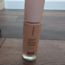 Catrice Soft Glam Filter Fluid 010 Fair-Light Glow Booster NEW