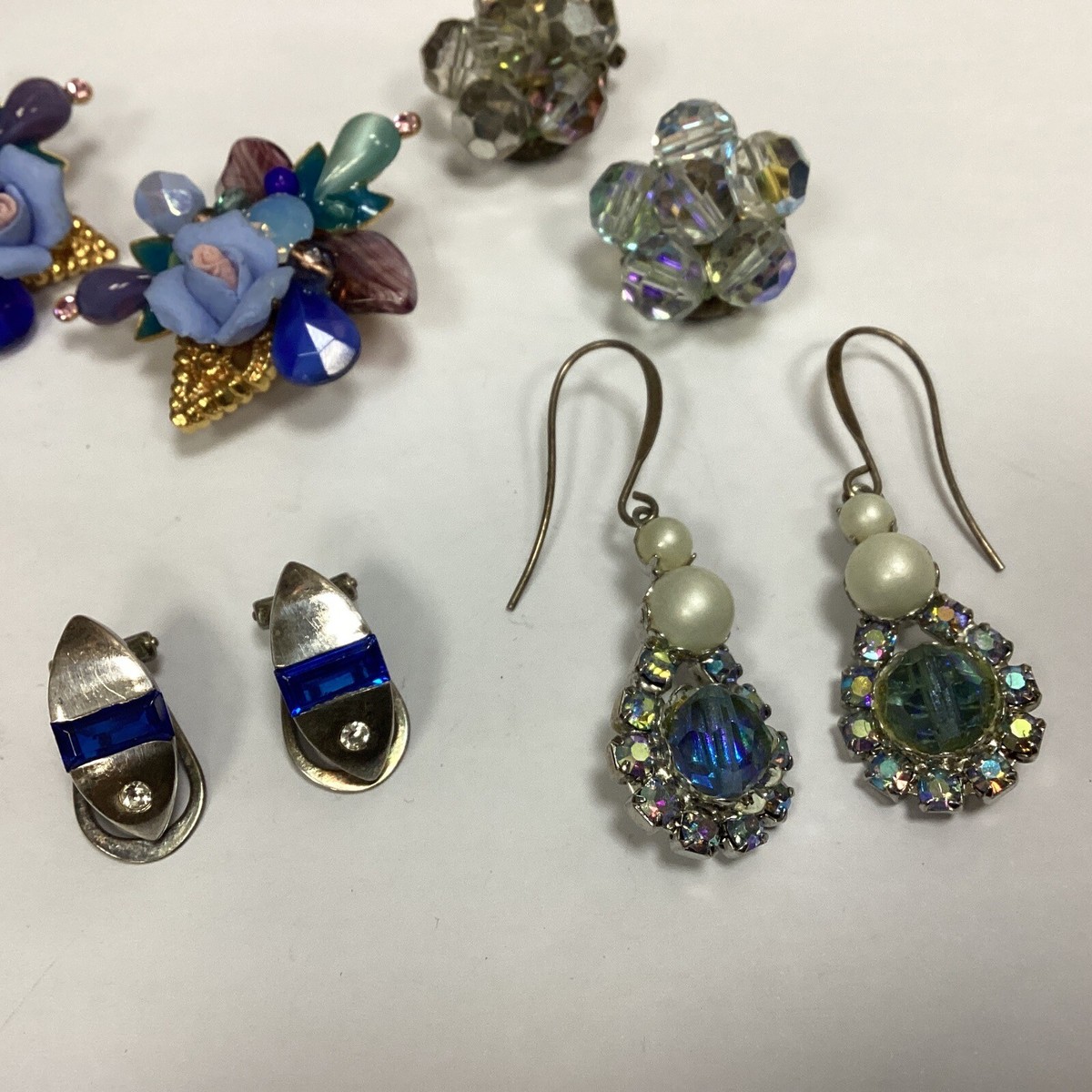 boucles d'oreilles du créateur Micris vintage 1980