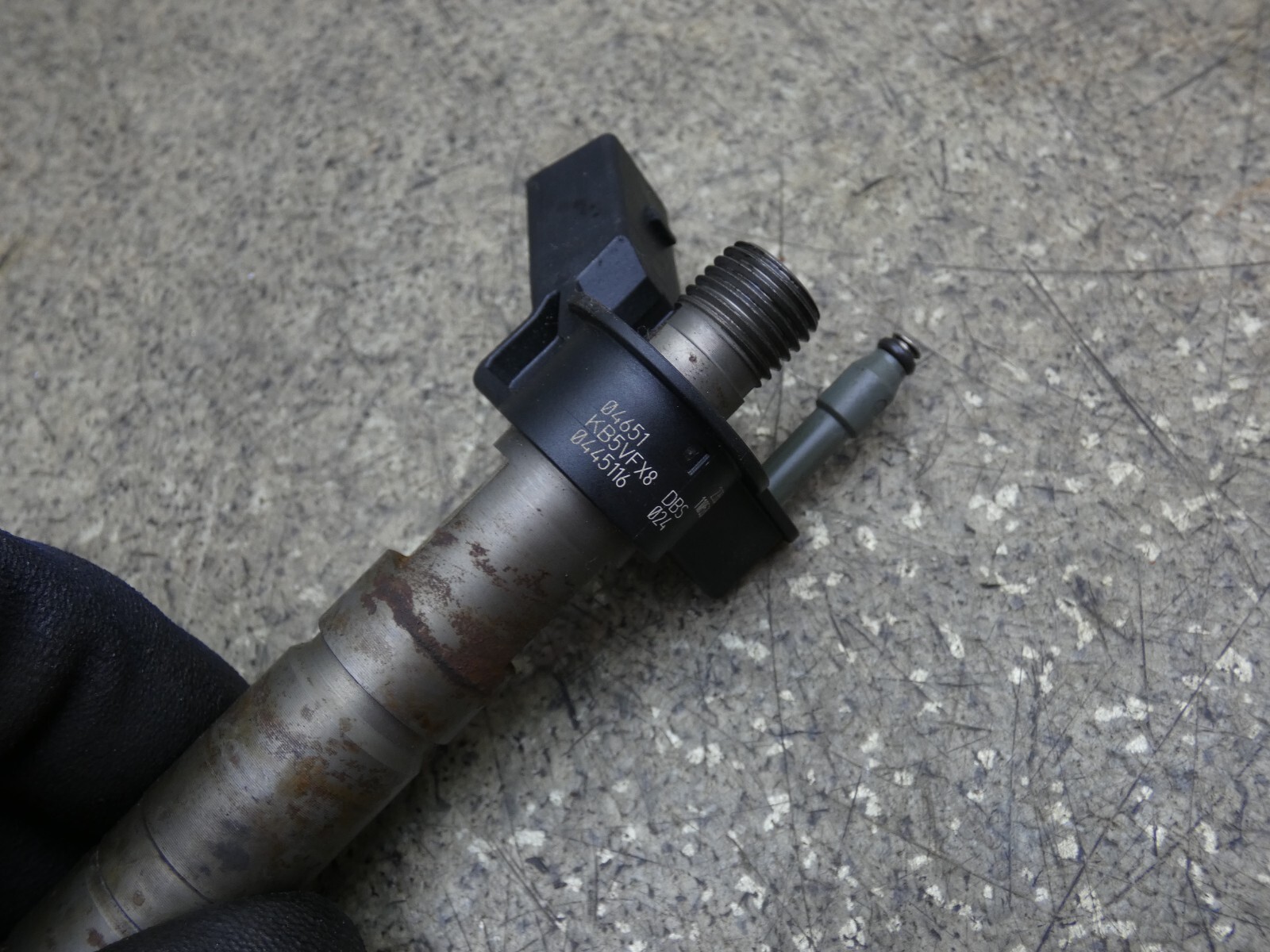 Einspritzdüse 7805428-03 Injektor 243Tkm BMW F11 F10 525D 5K 