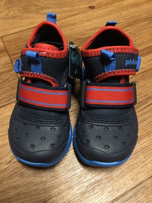 boys tennis shoes size 2