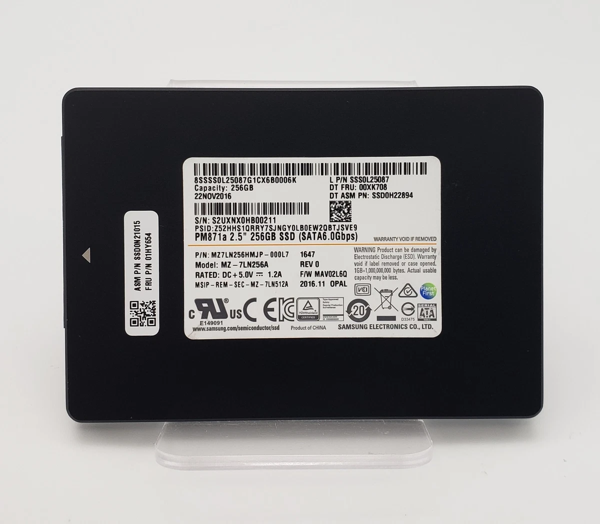 SAMSUNG MZ 7LN256A 256GB SSD 2.5
