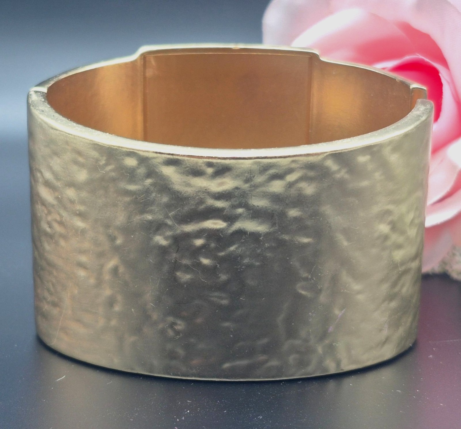 Chico's Wide Statement Hinged Bangle Bracelet Ham… - image 5