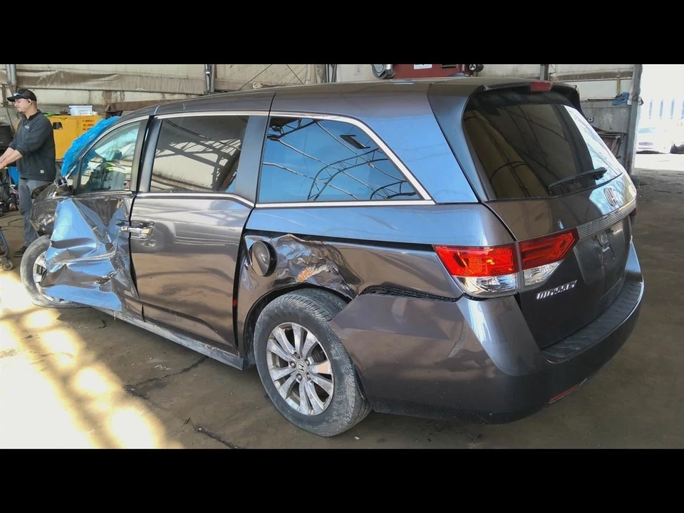 (LOCAL PICKUP ONLY) Driver Windshield Glass US Market Pillar Fits 11-17 ODYSSEY Foto 2 de 4