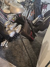 COMPLETE BENROSS GOLF SET + BAG, BALLS & TEES. Ready To Play!