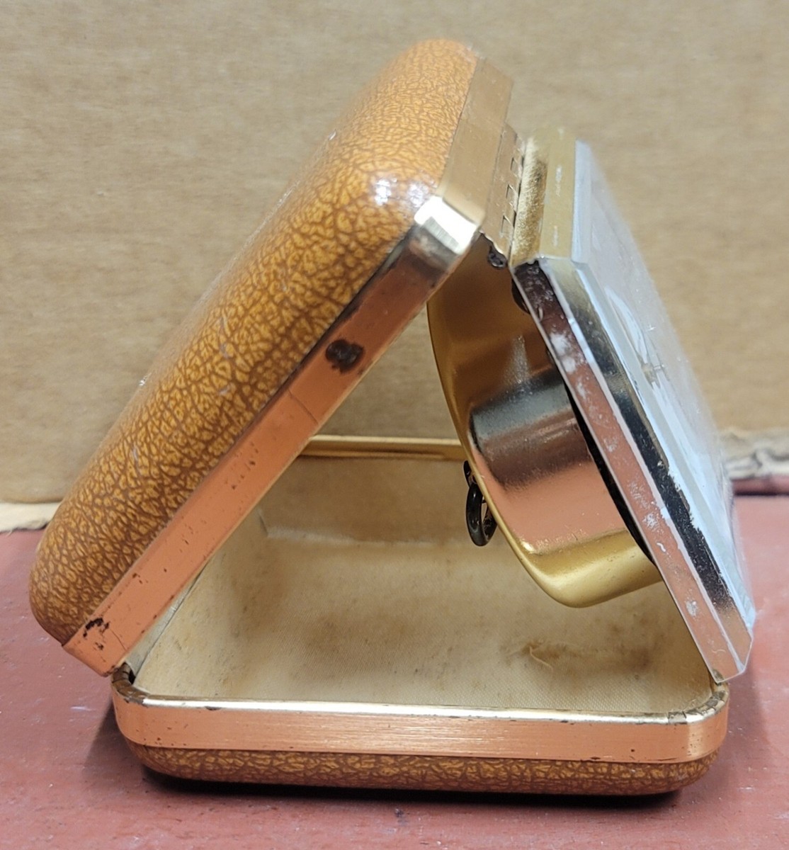 Vintage Ingraham Luminous Travel Alarm Clock Wind Up Made in