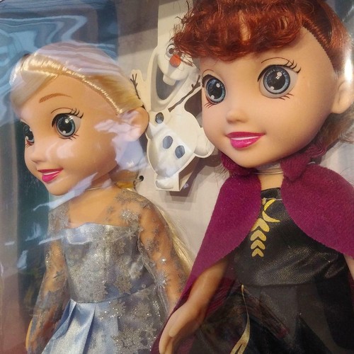 Disney Frozen 2 Anna and the Snow Queen Elsa Pair Doll Toy Prize Amusement New  - Picture 3 of 4