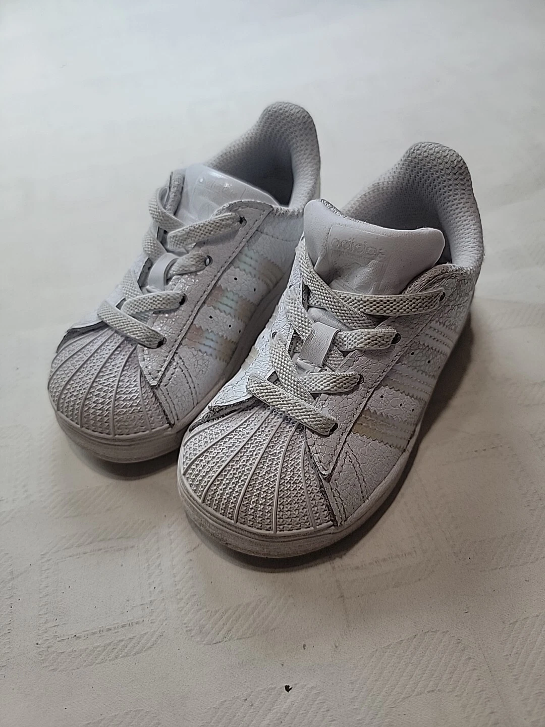 Sneaker Adidas bambina Superstar Cloud bianche taglia 6k bambino piccolo