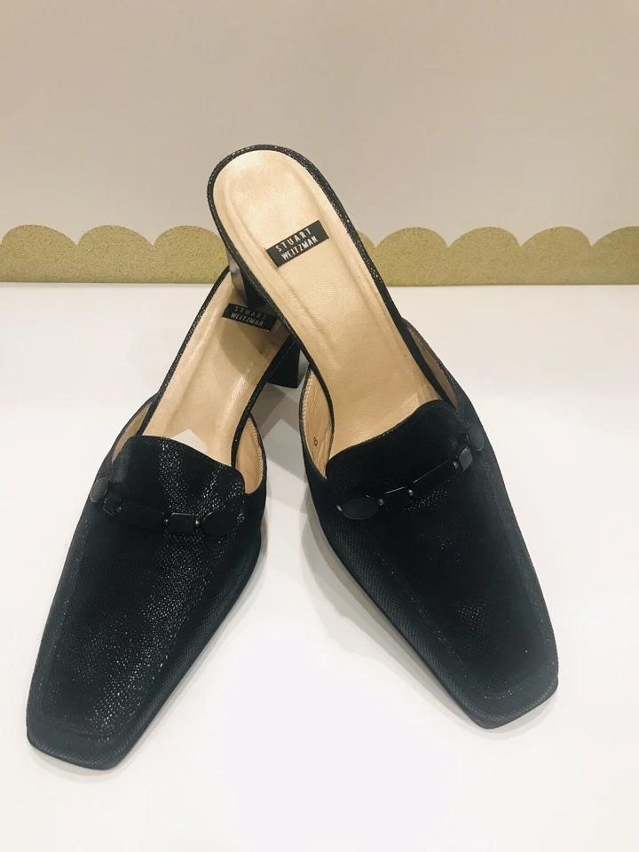 Mulas Stuart Weitzman punta cuadrada negras. Talla 10