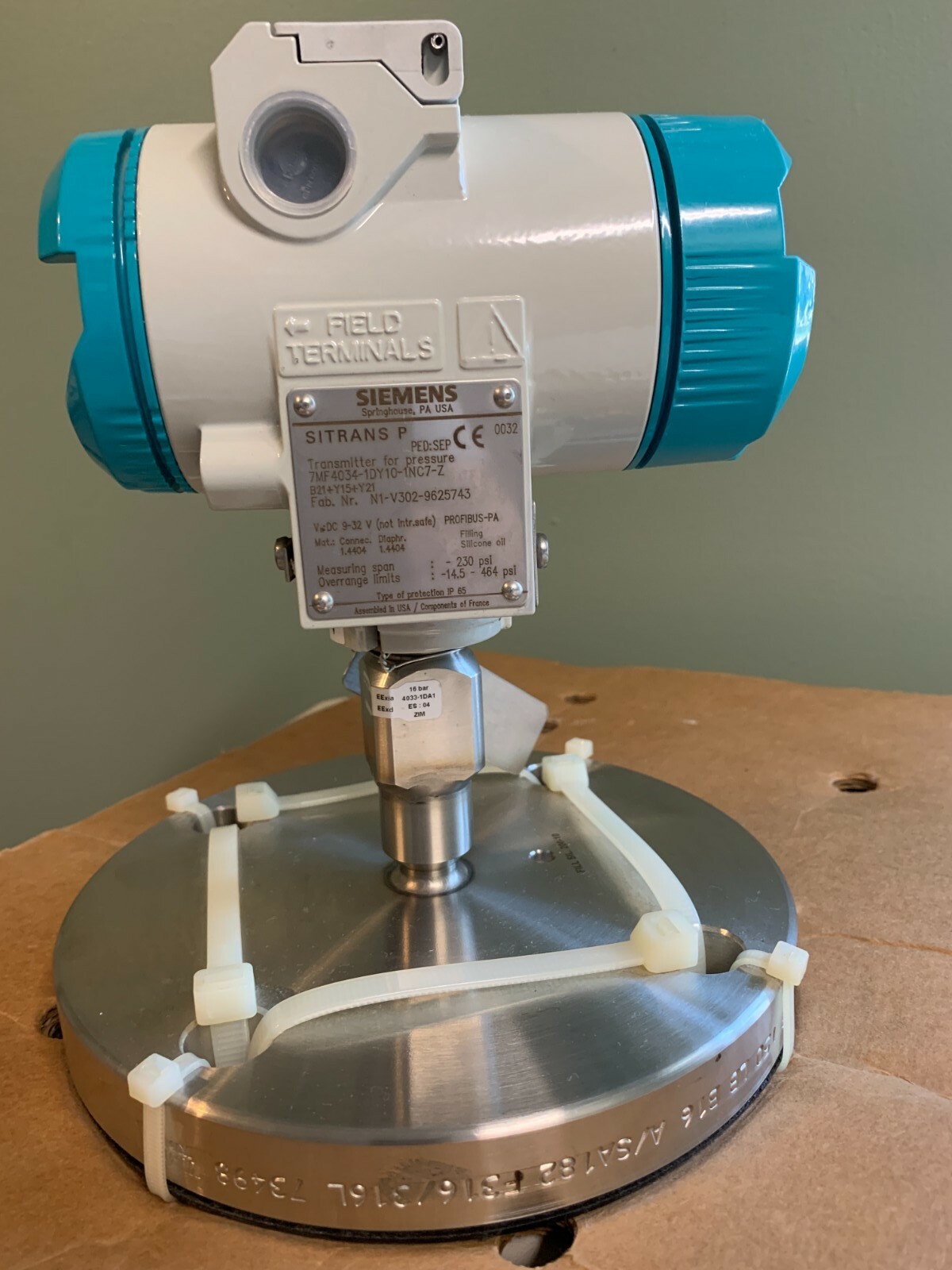 Siemens Sitrans P 7MF 4034-1DY10-1NC7-Z Pressure Transmitter