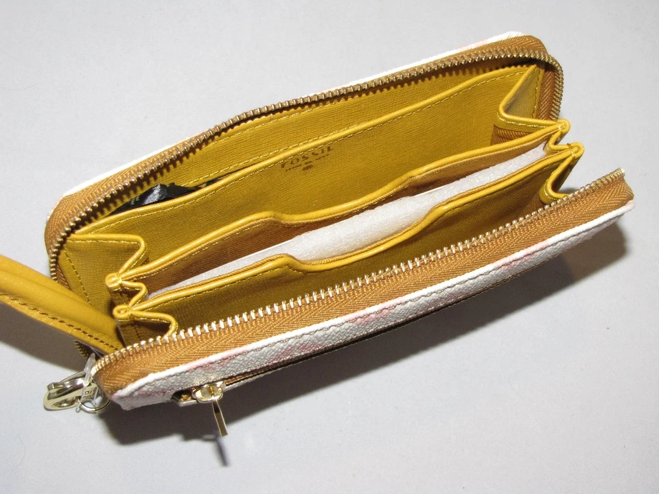 Muñequera de cuero fósil Sydney Signature con cremallera estampado rosa SL4273676 NUEVA CON ETIQUETAS Foto 3 de 3