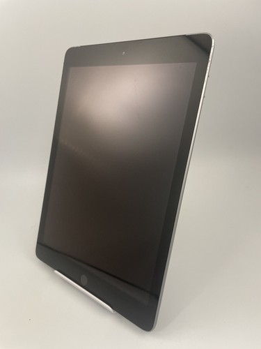 Apple iPad 5th Gen A1823 Grey Unlocked 32GB 128GB 9.7" Retina iPadOS Tablet - Picture 16 of 24