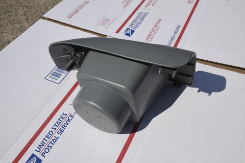 1997 Honda Odyssey Cup Holder - Right Rear - 3rd Row - Picture 3 of 11