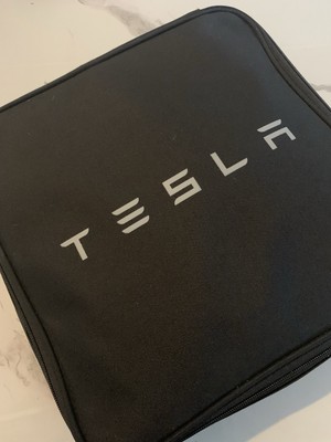 12-23 OEM Tesla Model 3 S Y X Charger Gen 2 Mobile Connector EV Charging Kit