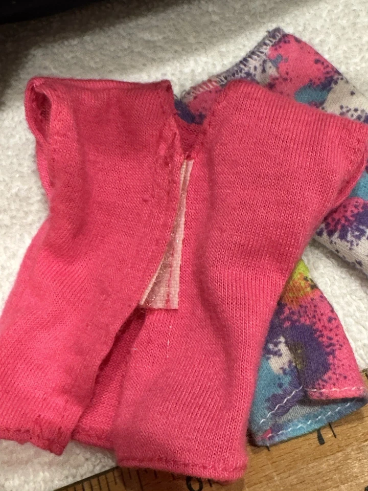 Barbie de colección 1991 Sharin' Sisters Barbie 1991 Mattel #5716 traje sin muñeca Foto 4 de 4