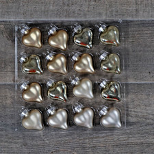 16 Heart Shaped Plastic Christmas Ornaments Baubles Gold Color Xmas Decoration
