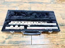 Yamaha 225SII Flute G1038