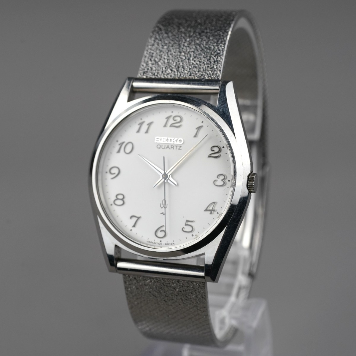 SEIKO 1979 Vintage 7121-8000 Quartz Men's 34mm Watch Silver New
