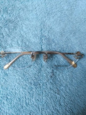 Brille jon Michel Jordi aus der Schweiz