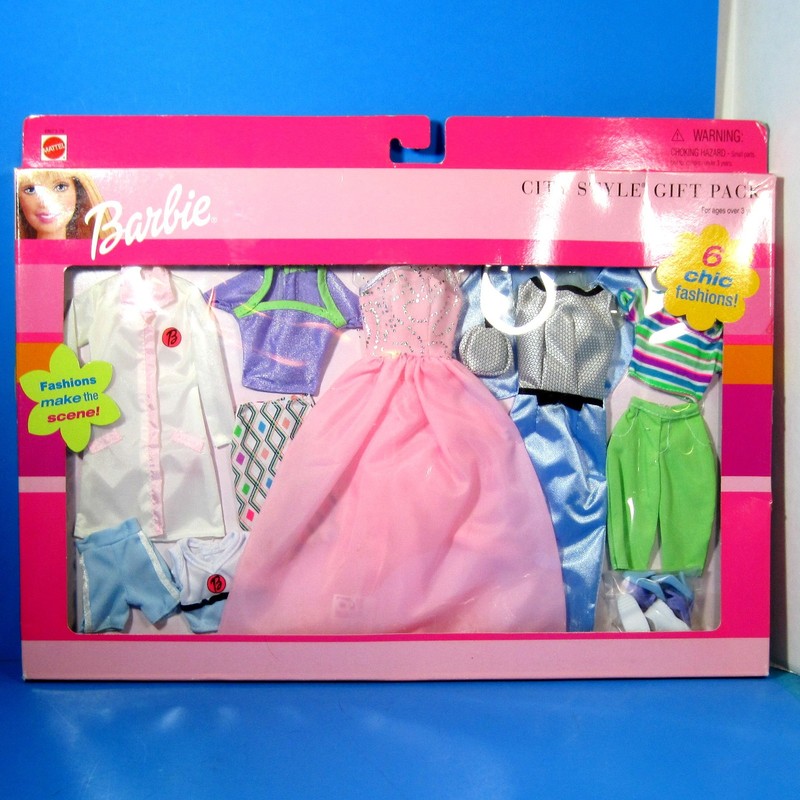 Barbie. City Style Gift Pack. Sealed. 2000