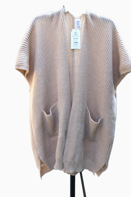 TIME TRU NWT ONE SIZE Women Poncho Sweater Sleeveless Light Beige