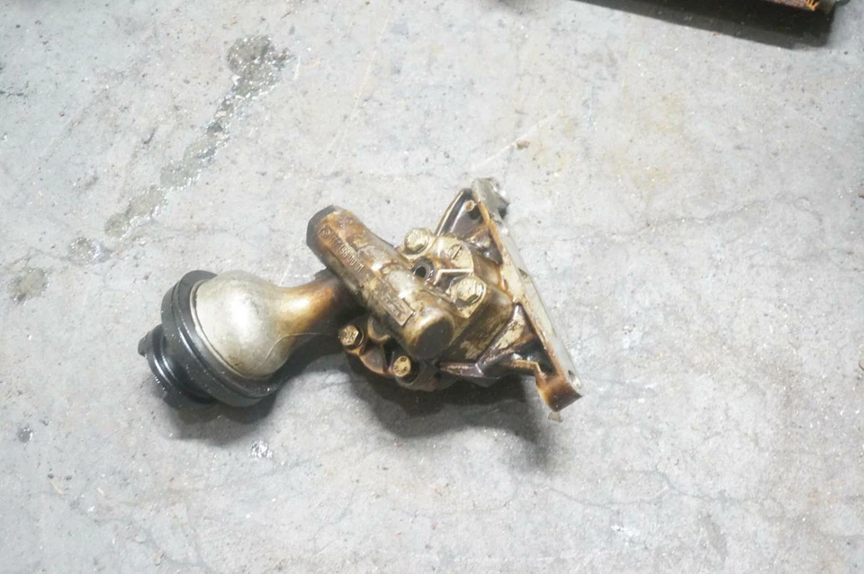 Bomba de aceite de motor OEM Mercedes W107 R107 81-85 380sl 380slc Foto 4 de 4