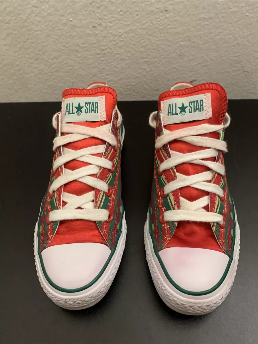 Christmas chuck taylors deals